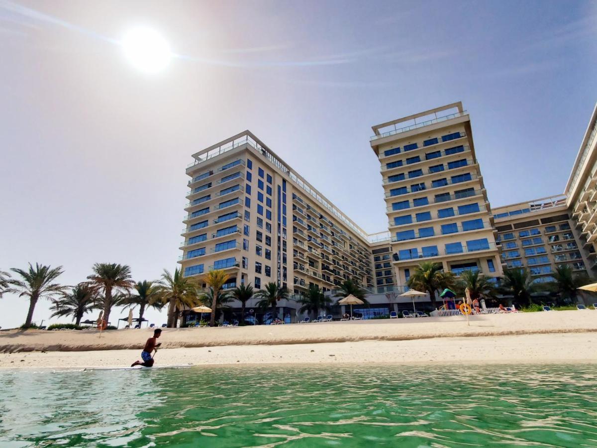 Luxurious Studio Pacific Al Marjan Island - Beachfront Property Ras al-Khaimah Eksteriør billede